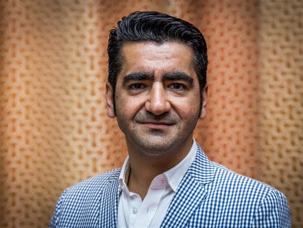 Aftrap van de Boekenweek met schrijver Murat Isik