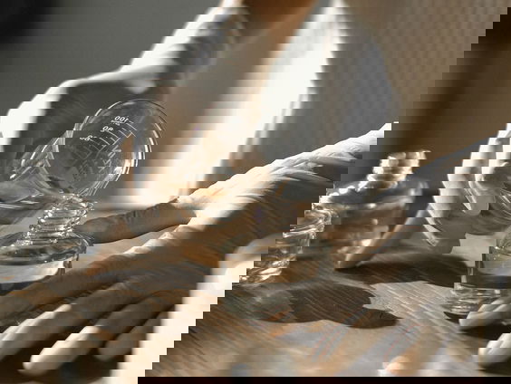 Lekkere Track: Snuffelen aan schilderijen