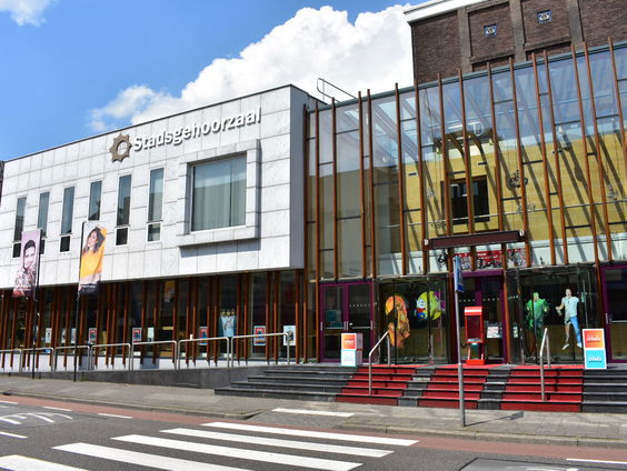 Stadsgehoorzaal Vlaardingen doet mee aan internationale actie 'Red Alert'
