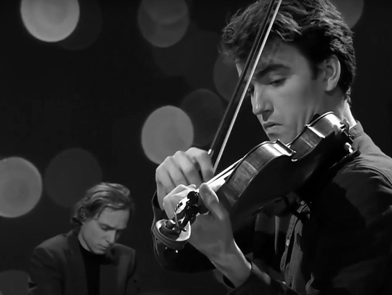 Pieter van Loenen en Tobias Borsboom spelen live in Earbites