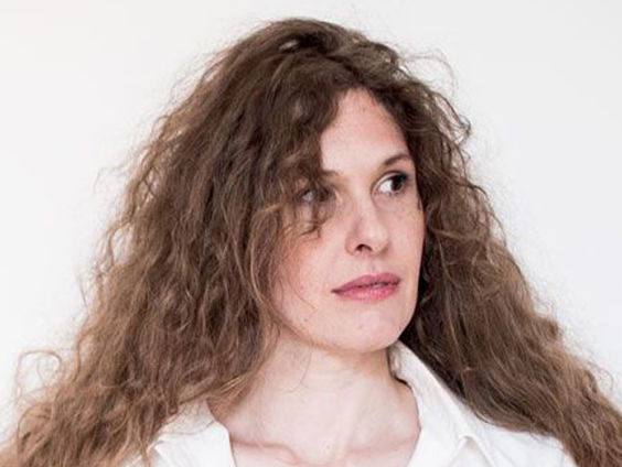 Jan Mom spreekt Lotte de Beer, de nieuwe artistiek directeur van de Volksoper Wien