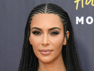 Kim Kardashian op de altviool?