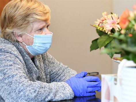 Bezoekregeling verpleeghuizen versoepeld