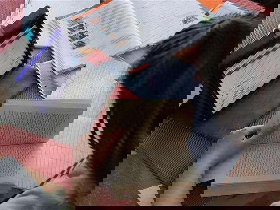 De Menselijke Maat: Stichting Leren voor de Toekomst