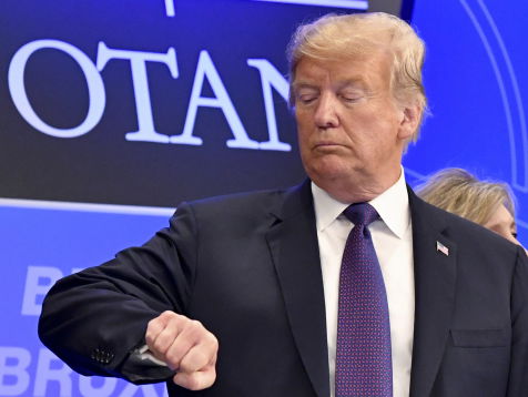 8:15 Trump en Poetin ontmoeten elkaar