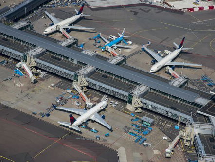 Tweede Kamer debatteert over herziening luchtruim