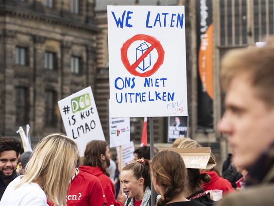 Studenten voeren actie tegen het leenstelsel