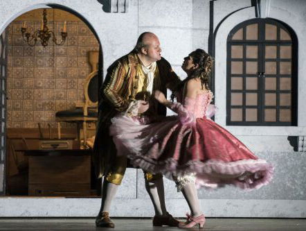 Rossini: Il barbiere di Siviglia - Bartolo's aria - Mikheil Kiria (met Nino Machaidze)