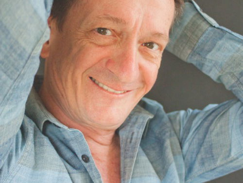 Slaapservice: Ted van Lieshout, gedicht uit de bundel “Driedelig Paard”