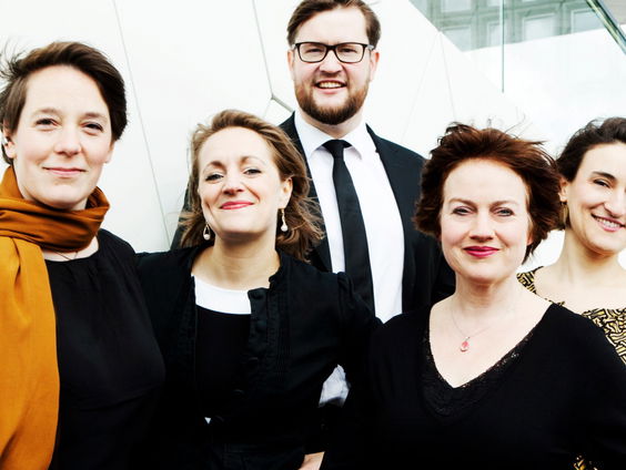 Miriam Overlach over de voorstelling Rosy van Ensemble Lumaka