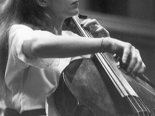 Adagio, concert voor cello en orkest van Edward Elgar door celliste Jacqueline du Pré