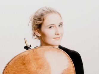 Opium was erbij! Nuala McKenna