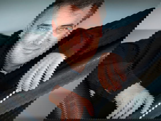 Dirigent Jaime Martín debuteert bij Nederlands Philharmonisch Orkest