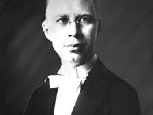 Prokofjev vergezeld door drie Britten