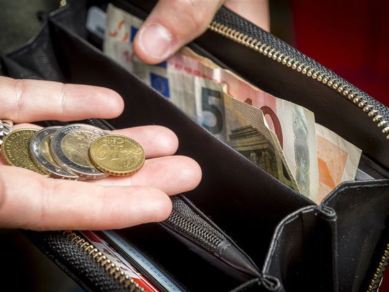 Financiële schade ZZP'ers podiumkunsten onderzocht