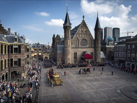 Debat Tweede Kamer over renovatie van het Binnenhof