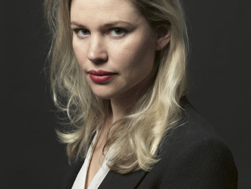 Slaapservice: Franca Treur -"Recht op" uit x&y