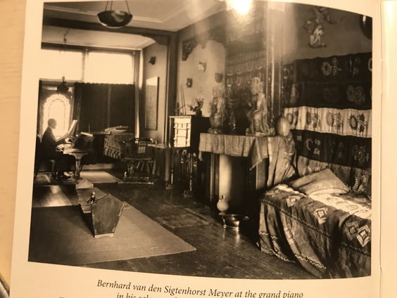 Hollandse Nieuwe! Albert Brussee speelt Sigtenhorst Meyer, deel V: Acht preludes