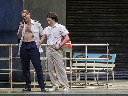 Synopsis Henze - Das verratene Meer