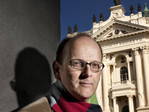 Pauselijk schrijven biedt mogelijk versoepeling van het celibaat