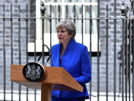 8:15 May presenteert haar Brexit plannen