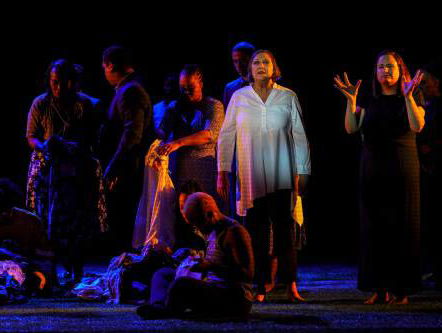 19:15 Gedicht: Credo, van Antjie Krog