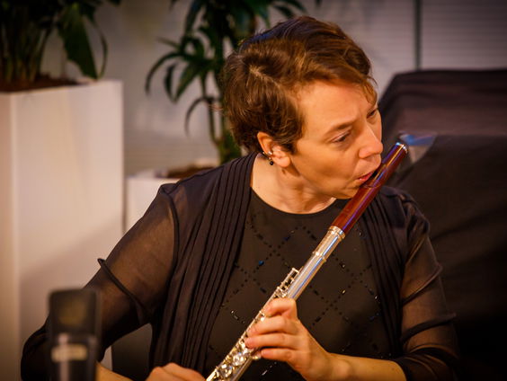 Trio Lumaka live in Podium