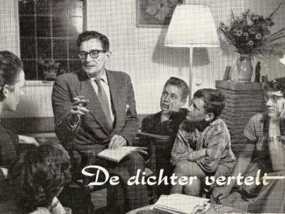 19:05 Gedicht: Met grote letters, van Gabriel Smit