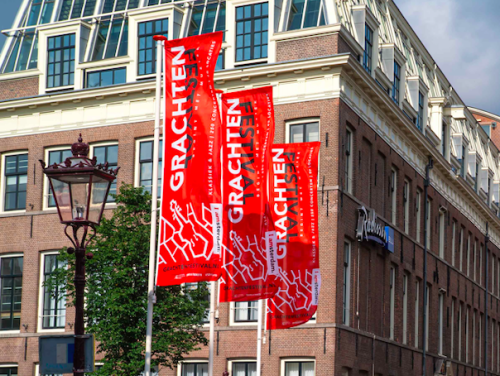 In de artiestenfoyer: Lestari Scholtes