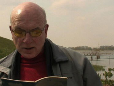 Martin Reints leest zijn gedicht 'Singer-Songwriter'