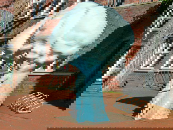 Museumtip: wandelen langs beelden van Ram Katzir