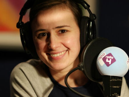 Maud VanHauwaert leest haar gedicht 'In onze dromen'