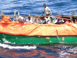 19:05 Gedicht: ik moet deze boot lek steken (fragment), van Tsead Bruinja