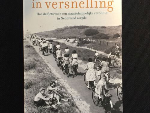 8:40 Boek van de week