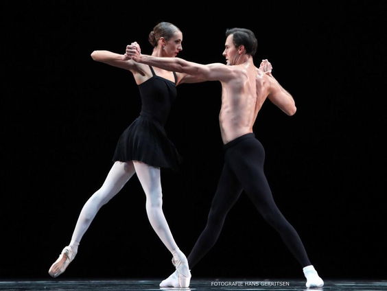 Ballerina Floor Eimers vertelt over dansen in coronatijd