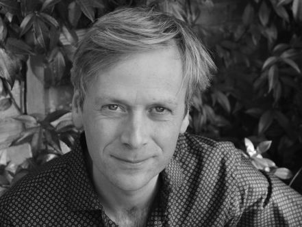 Slaapservice: Joost van Driel - fragment uit In het museum