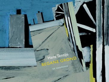 19:13u Gedicht: Het zijn de plekken die zich aan je hechten, van Hans Tentije