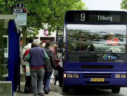8:15 Buschauffeurs staken voor een betere CAO