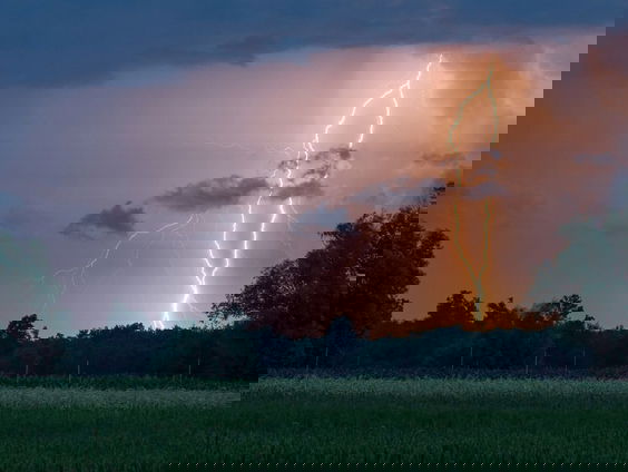 RadioReisDienst: Schuilen voor de regen in Frankrijk