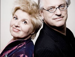 Hollandse Nieuwe! Brahms 4Hands, van Jordans & Van Doeselaar, deel II: Schumann