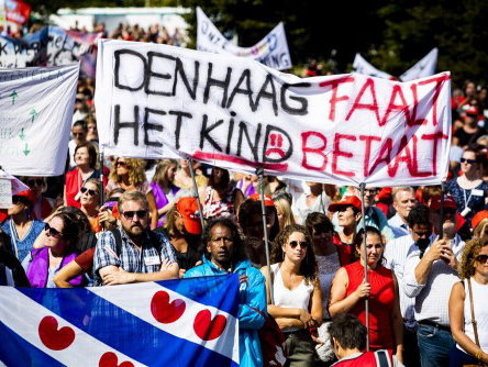 Actie tegen sluiting Hoenderloo Groep