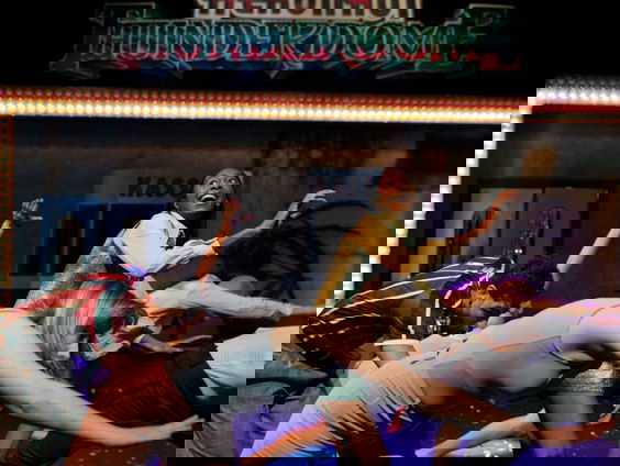 Het gesprek - Ntianu Stuger