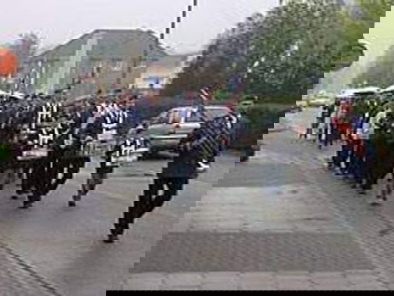 Gedicht: New blue, van Pierre Kemp