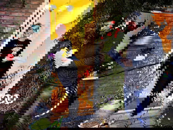 De Stembus bij dichter Vrouwkje Tuinman in Utrecht