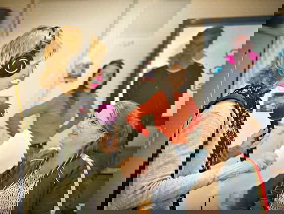 De leerlingen van het Harens Lyceum stemmen op Ola Gjeilo