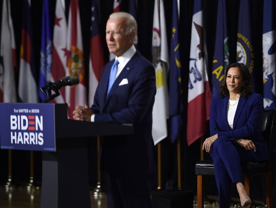 Democratische Conventie begonnen