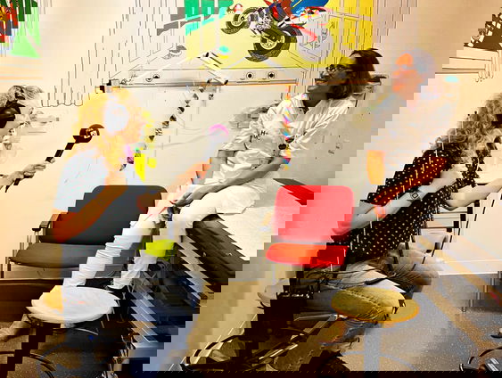 In de spreekkamer bij kinderarts Renske van Unnik, Bronovo Ziekenhuis den Haag en Wassenaar