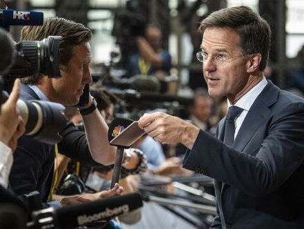 8:15 Sheila Sitalsing over Rutte's bezoek aan Trump