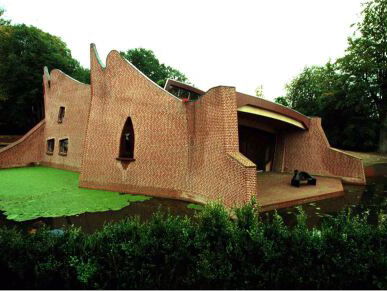 8:15 Uittip: Museum de Buitenplaats, Sad Alchemy