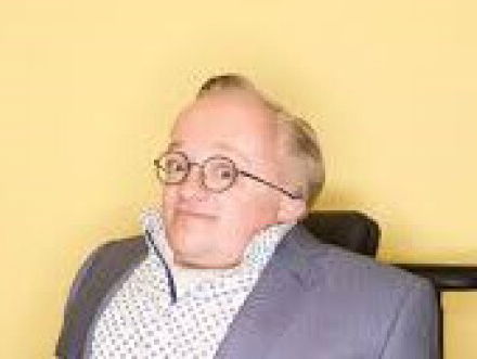 Minister van Gehandicaptenzaken houdt alternatieve Troonrede